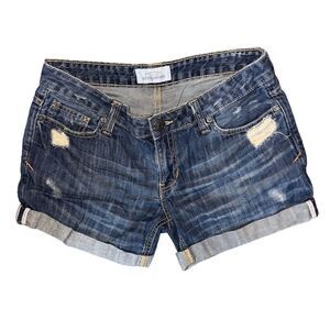 AEROPOSTALE WOMEN’S JEAN SHORTS IN SIZE 5/6 They are 100% Cotton